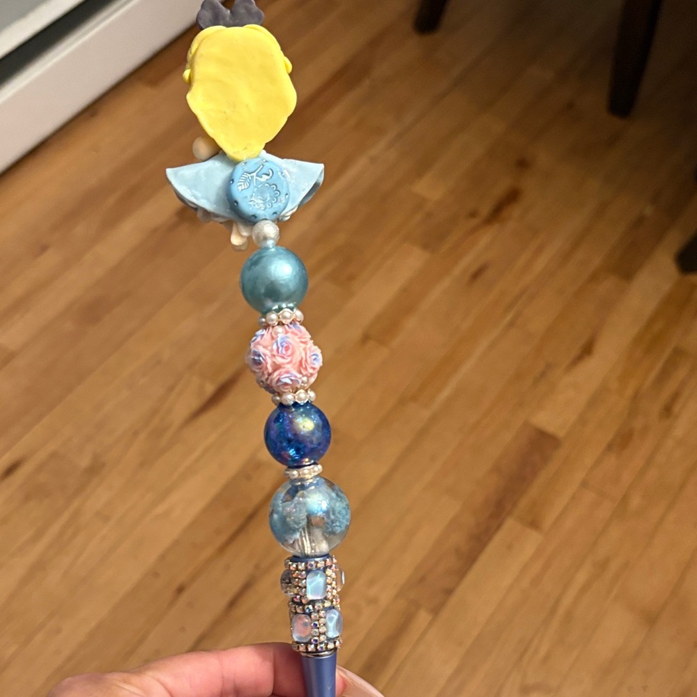 Custom Pen - Picture 4 of 5